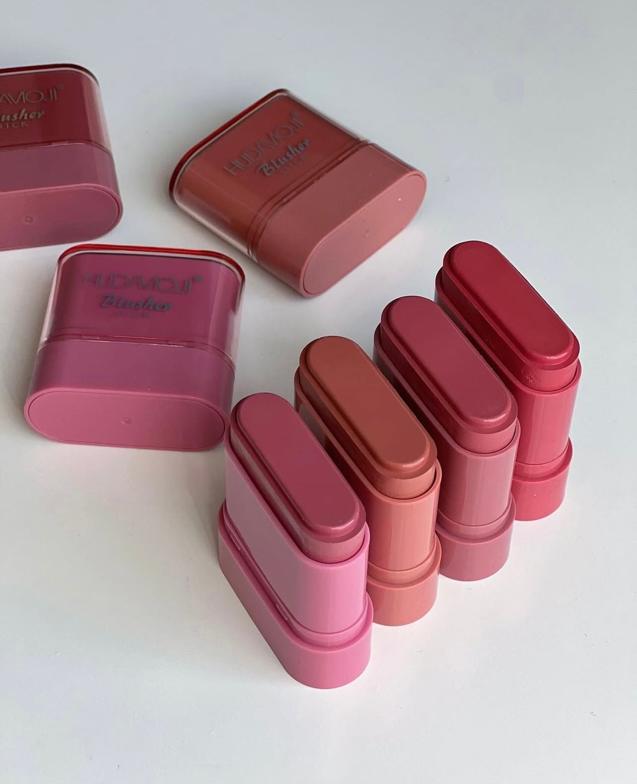 HUDAMOJI -MINI BLUSHER STICK